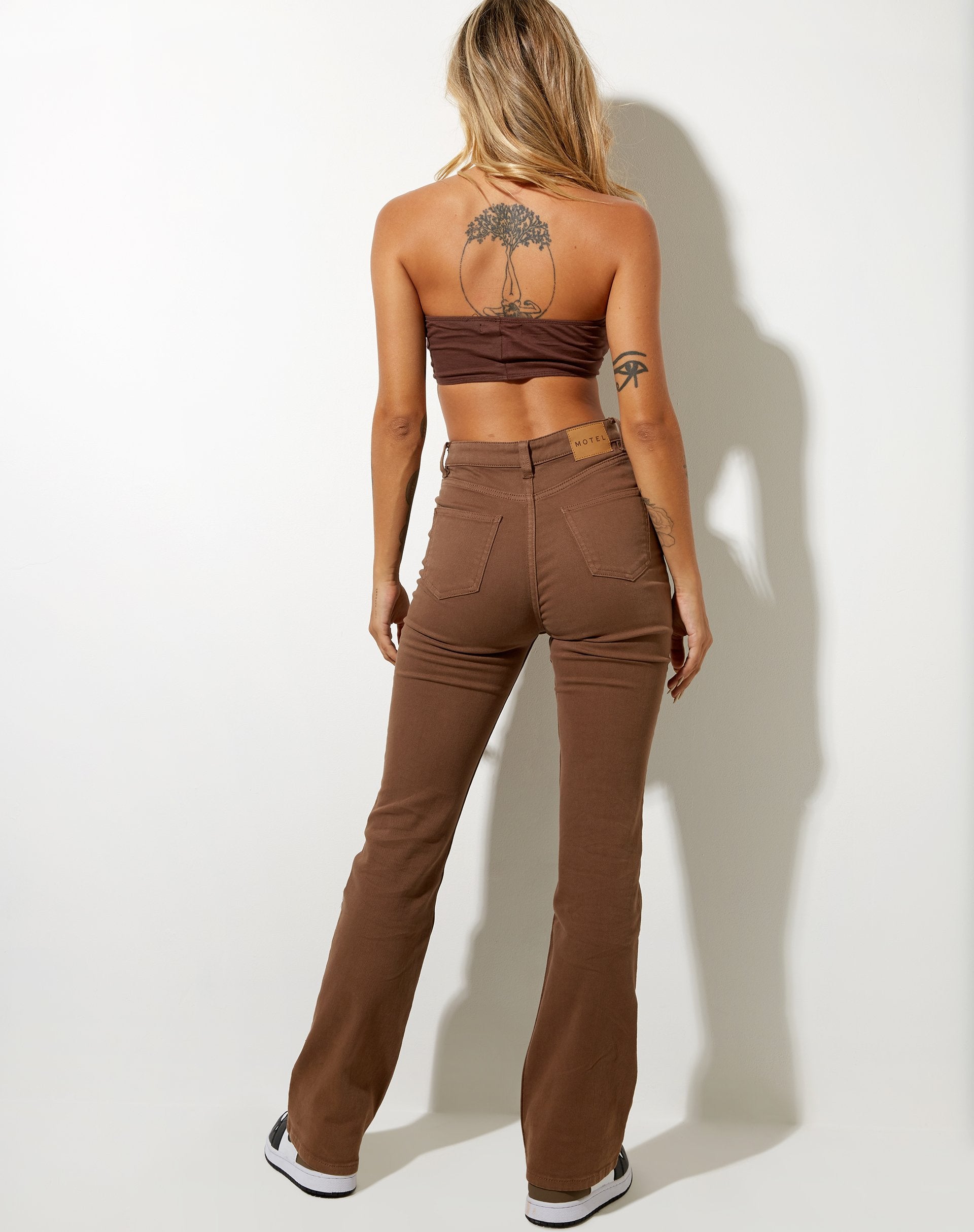 Afbeelding van Shuji Crop Top in Lycra Diep Mahonie