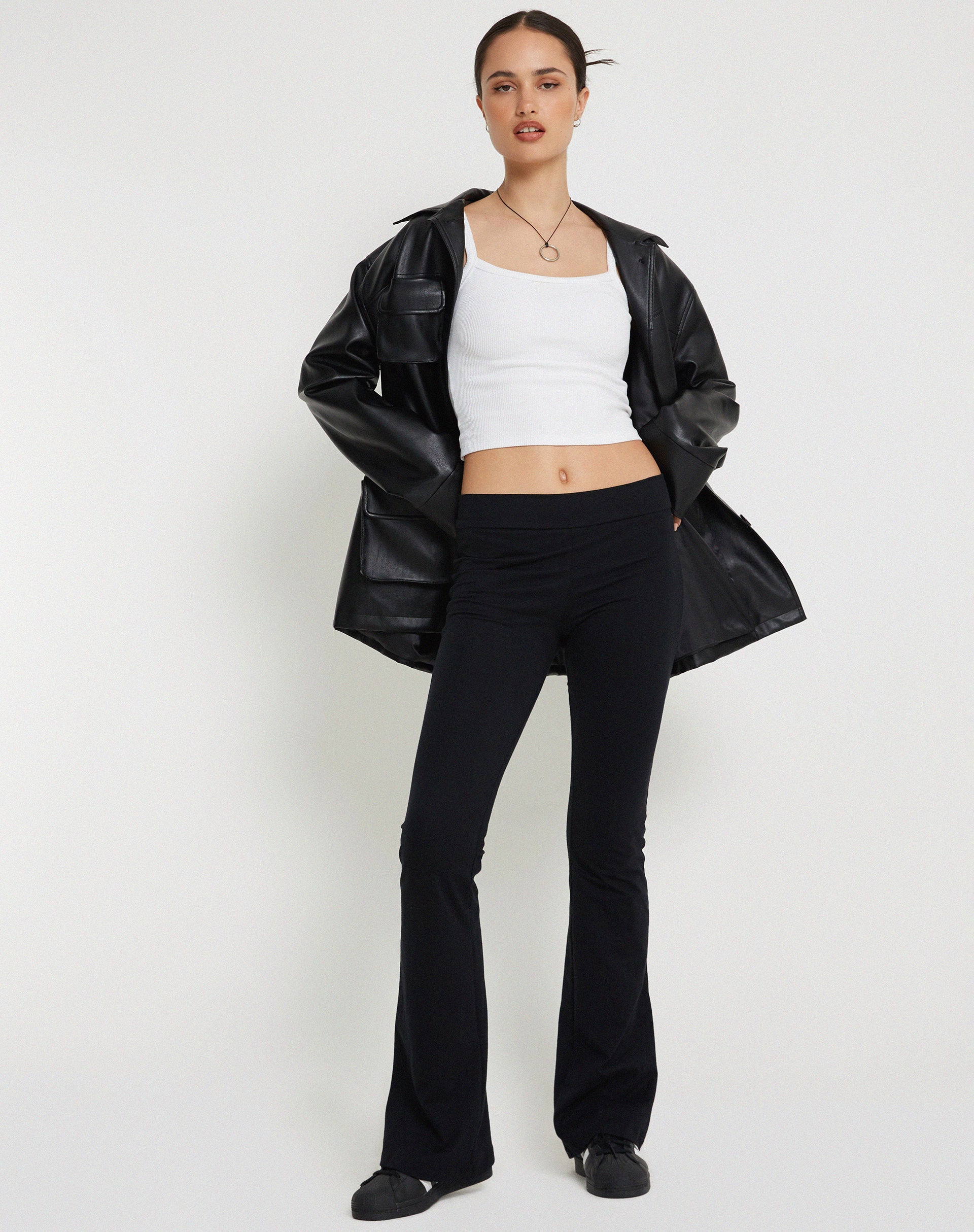 Afbeelding van Signe Regular Bootcut Getailleerde Broek in Lycra Zwart