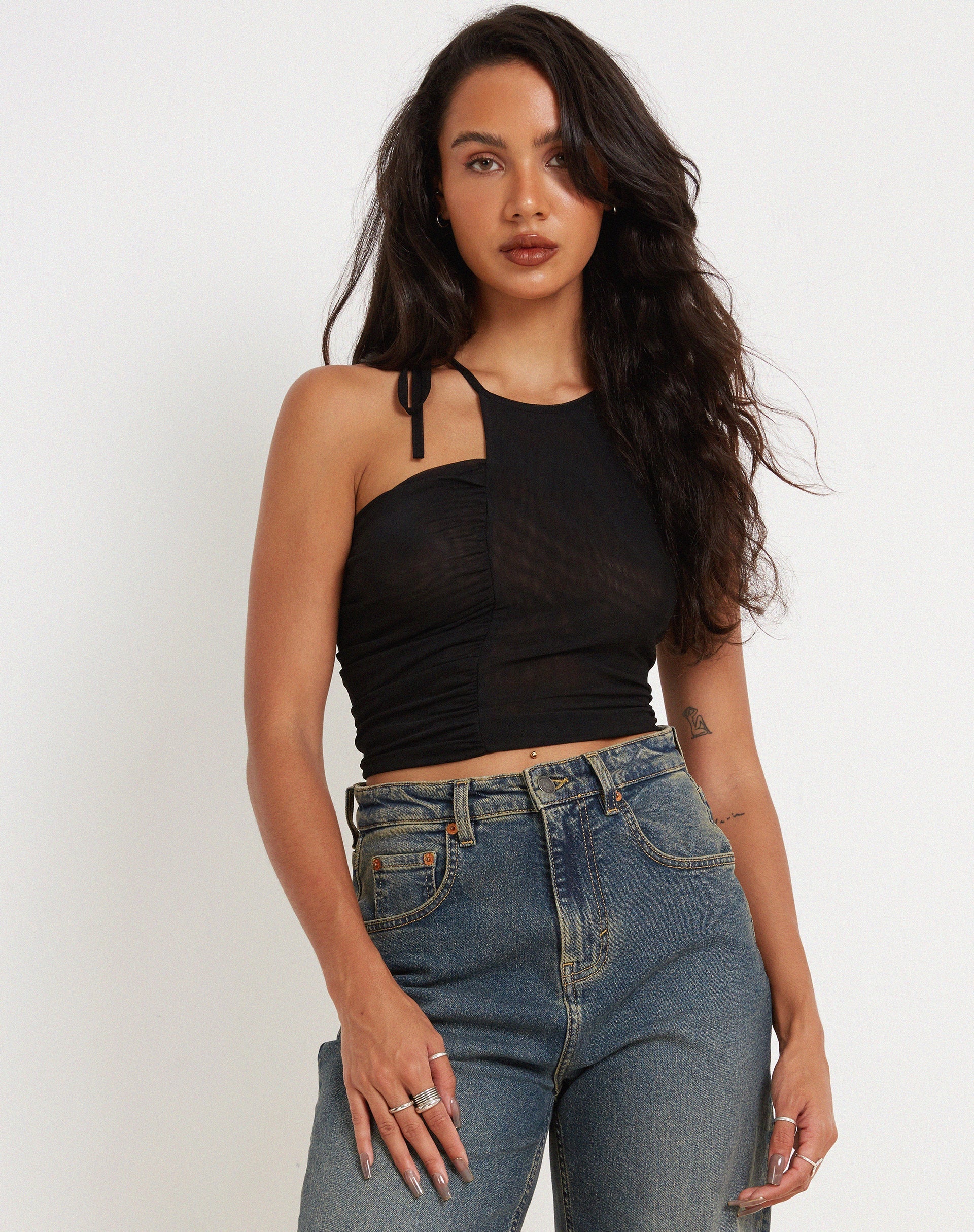 afbeelding van Sonja Crop Top in zwart