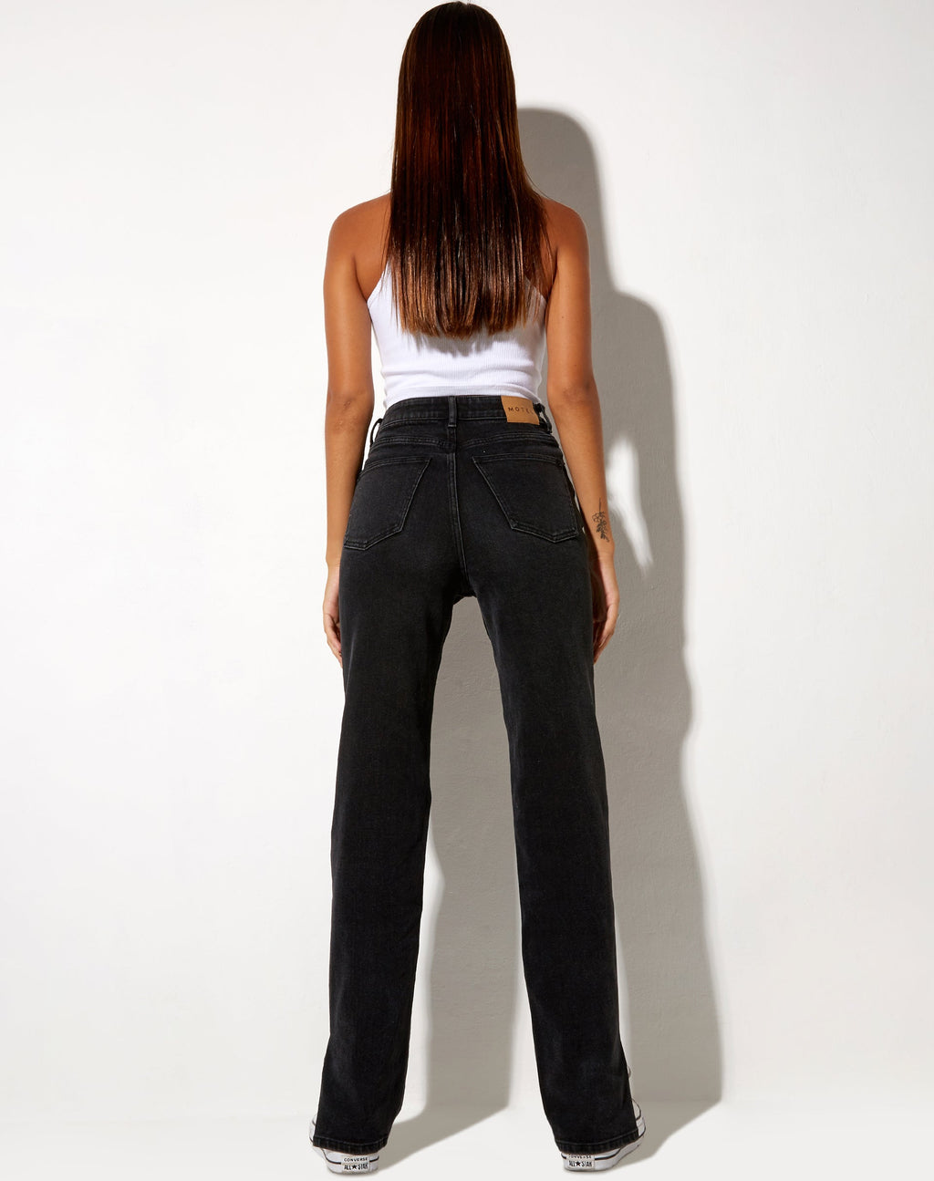 Rechte Jeans in Black Wash