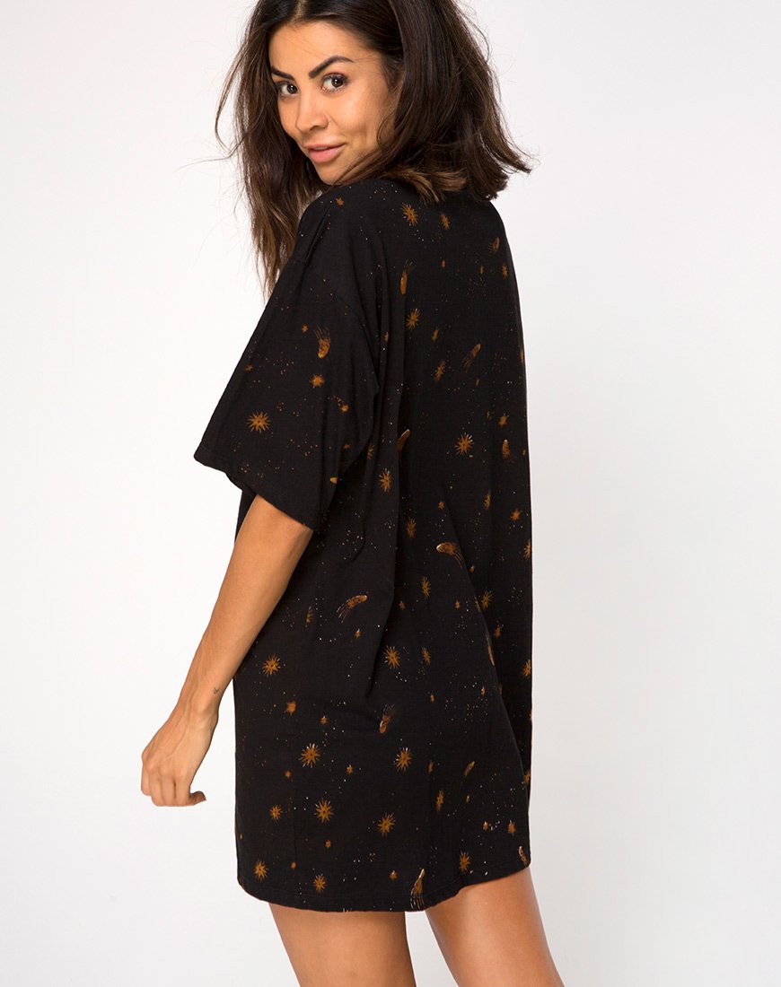 Sunny Kiss T-shirt in Celestial Black Plaatsing