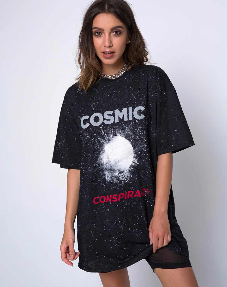 Sunny Kiss Oversize T-shirt in Black Cosmic Conspiracy