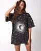 Afbeelding van Sunny Kiss Oversized T-shirt in Zwart Kosmos