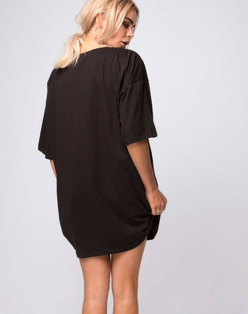 Sunny Kiss T-shirt in Black Heart Breaker