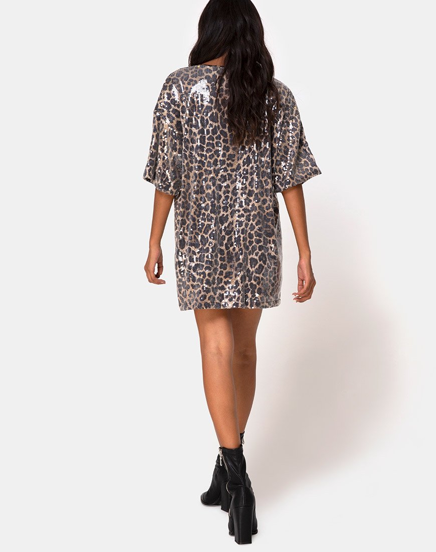 Afbeelding van Sunny Kiss Oversize T-shirt in luipaard met doorzichtig lovertje