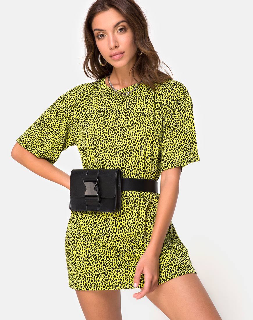 Afbeelding van Sunny Kiss Oversize T-shirt in Wild Cat Yellow X Princess Polly