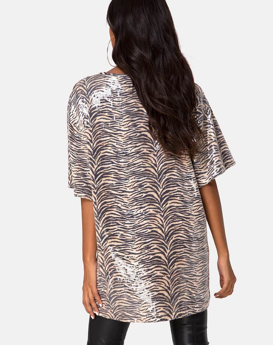 Sunny Kiss Oversize T-shirt in Tiger Clear Pailletten