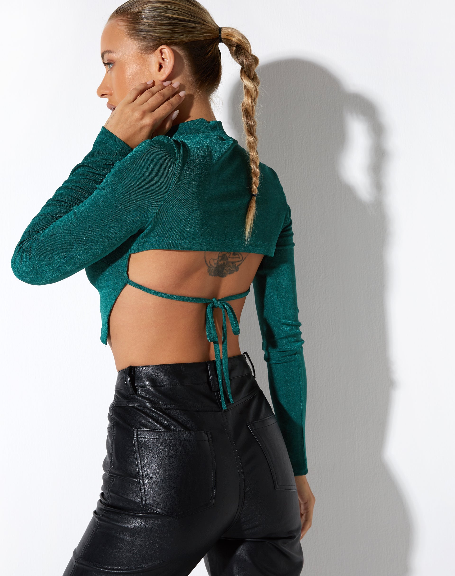 Afbeelding van Tadita Crop Top in Crepe Bosgroen
