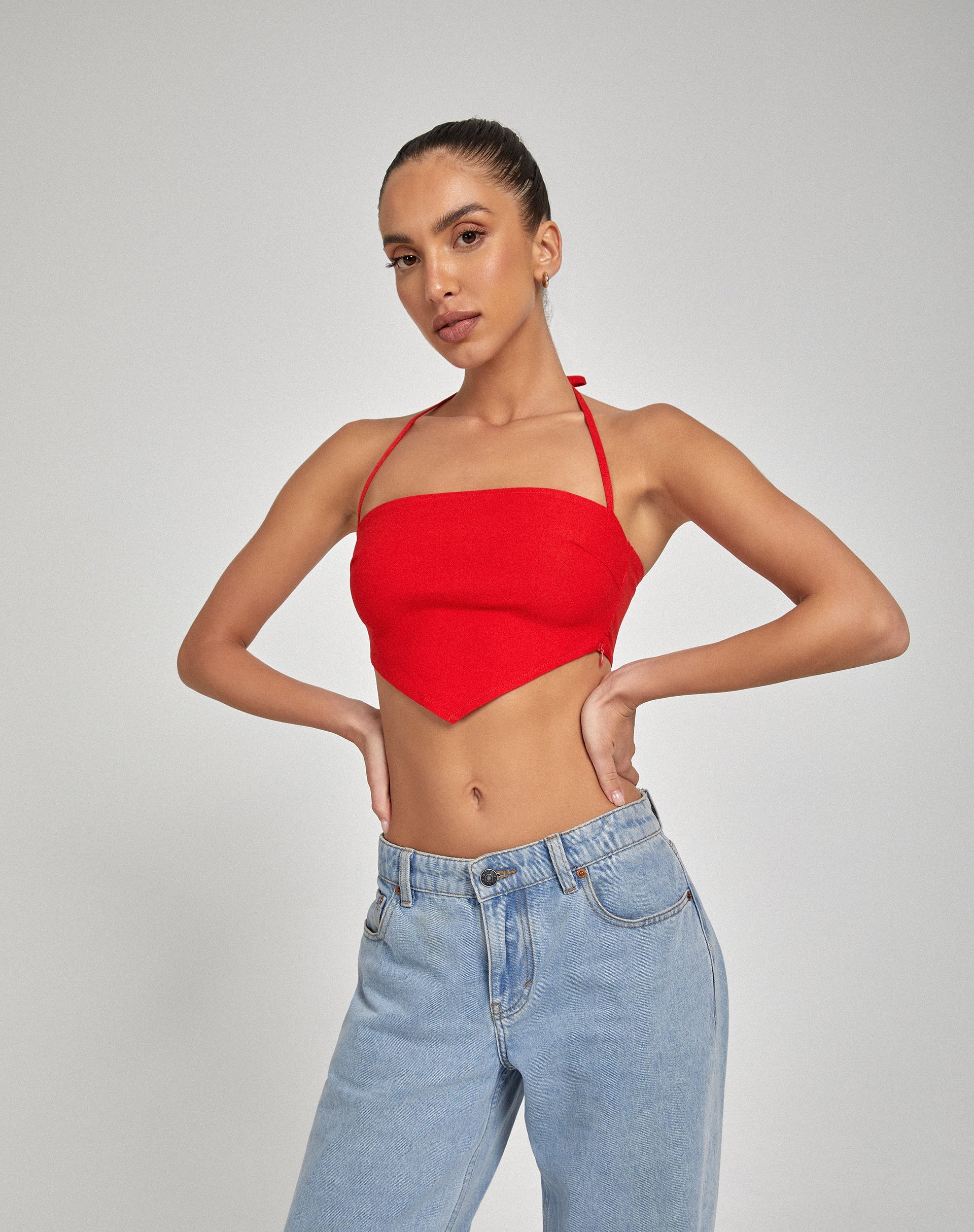 Taina Crop Top in Getailleerd Rood