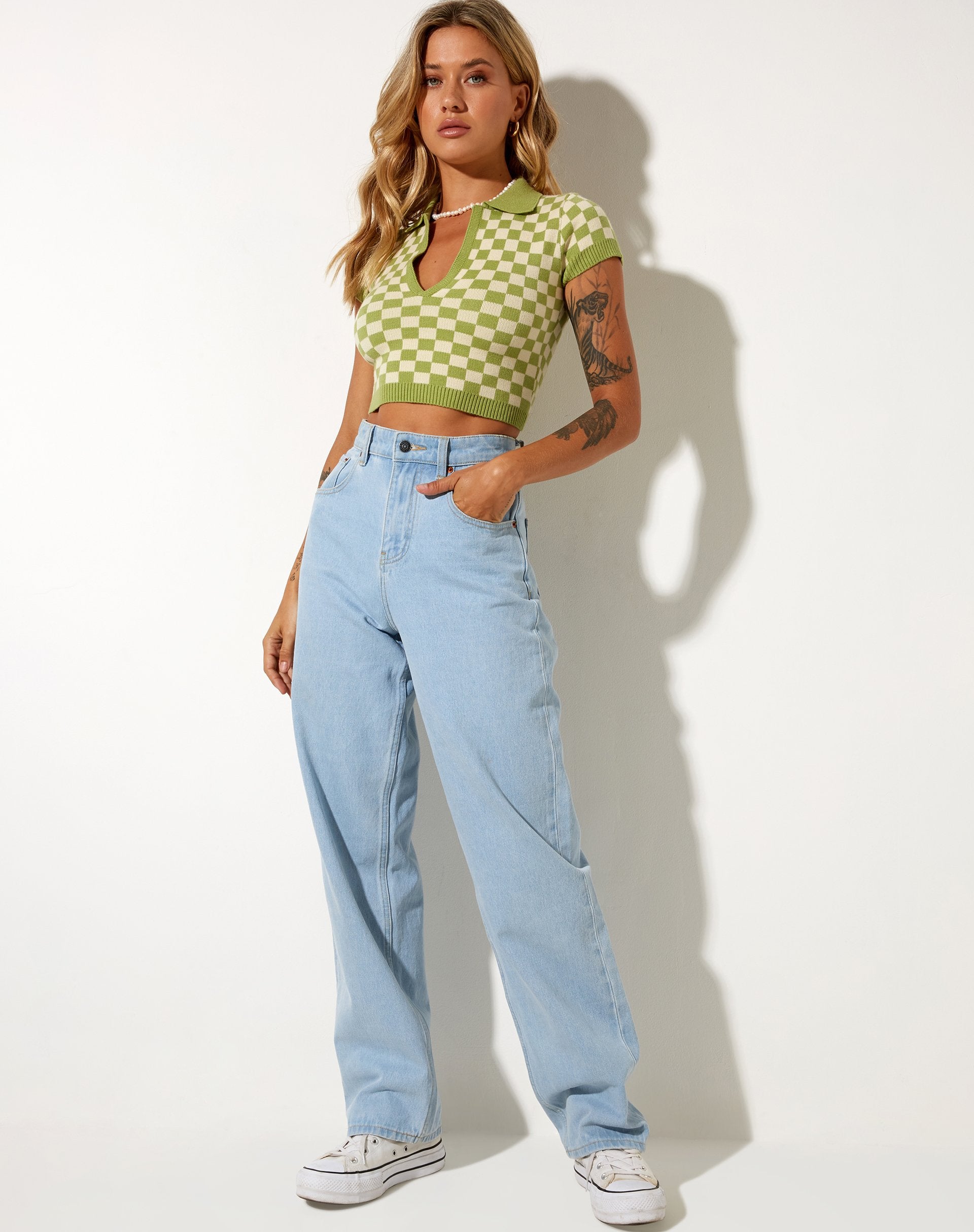 Afbeelding van Tamma Crop Top in Crochet Checkerboard Green and Cream