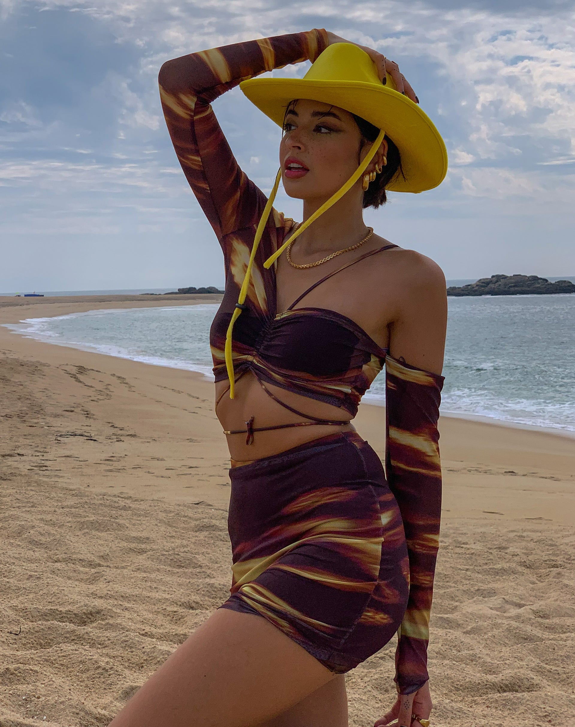 Afbeelding van MOTEL X IRIS Tapi Crop Top in Bleach Drip