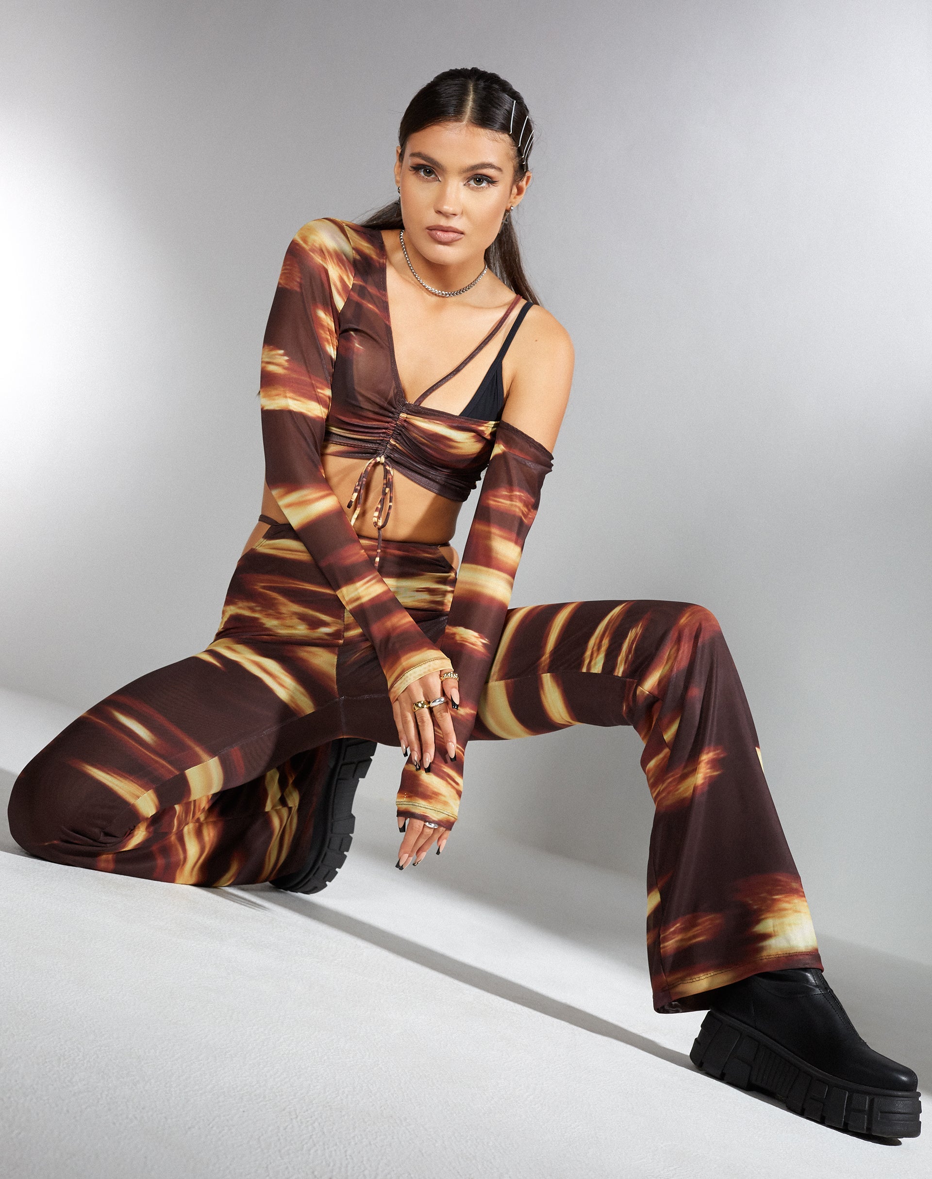 Afbeelding van MOTEL X IRIS Tapi Crop Top in Bleach Drip