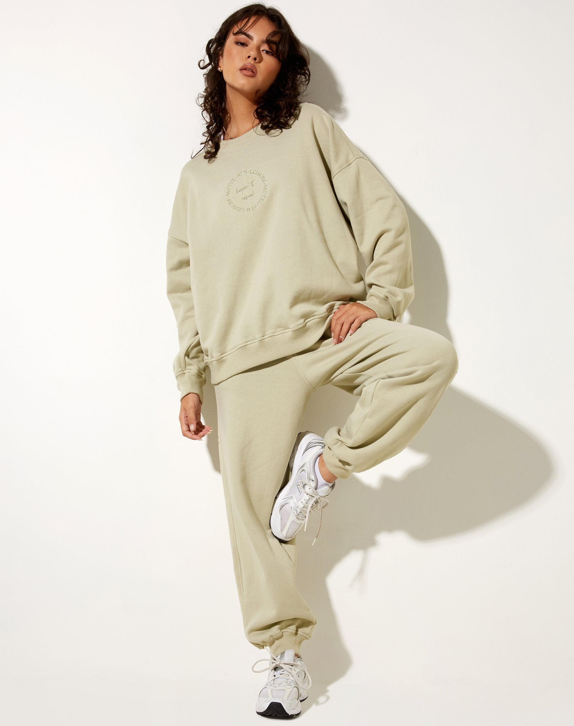 Afbeelding van Ted Sweatshirt in Pastel Groen Keepin It Casual