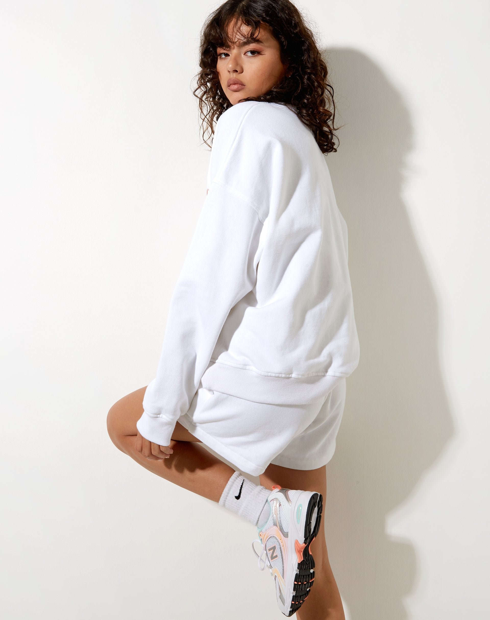 Afbeelding van Ted Sweatshirt in White Pearl Sand Embro