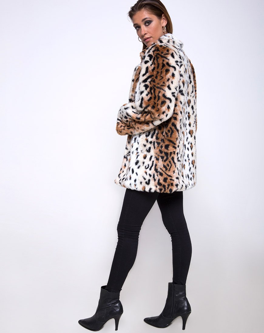 Afbeelding van Tina Coat in luipaard imitatiebont