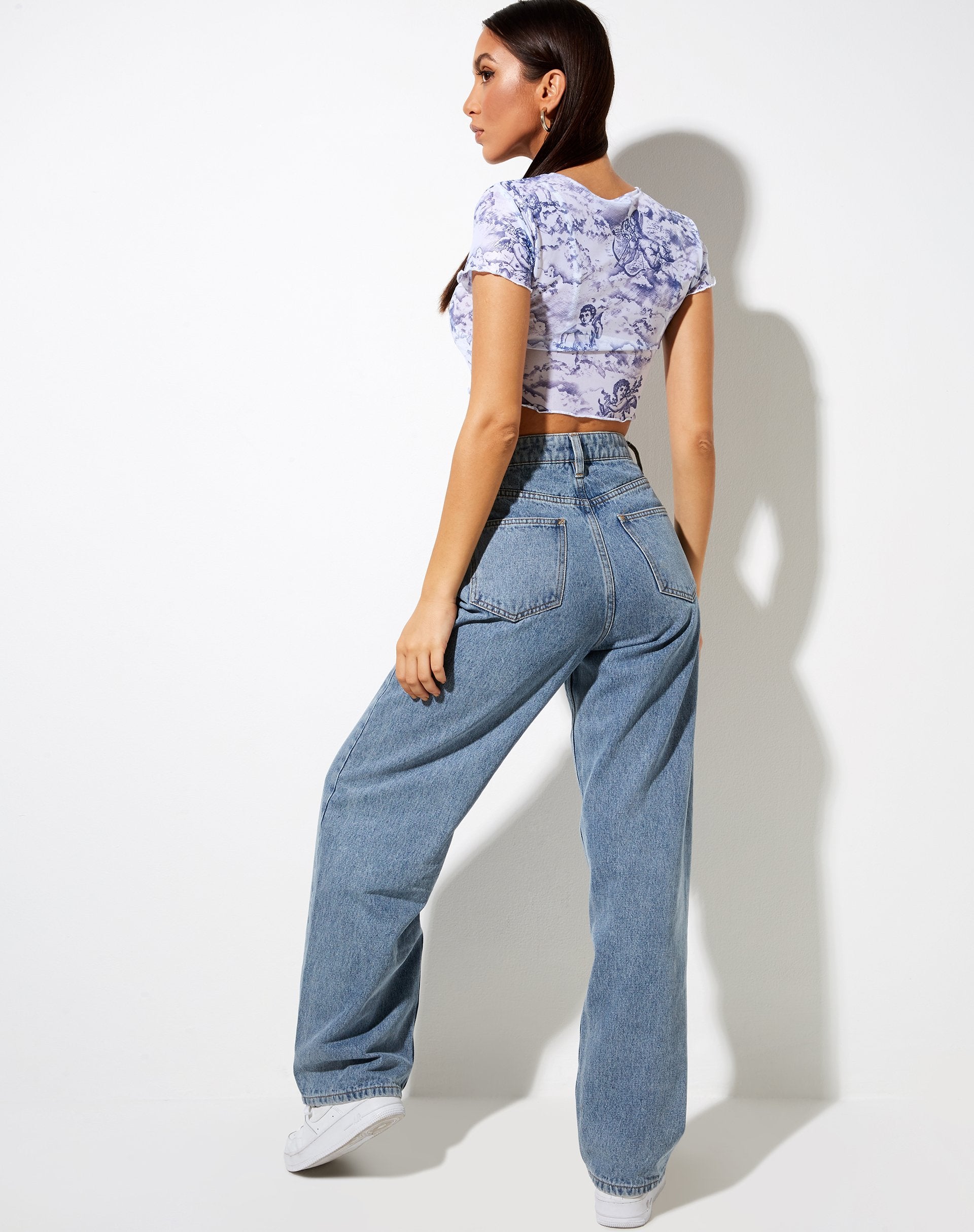 Afbeelding van Tince Crop Top in 20s Cherubijn Wit Blauw