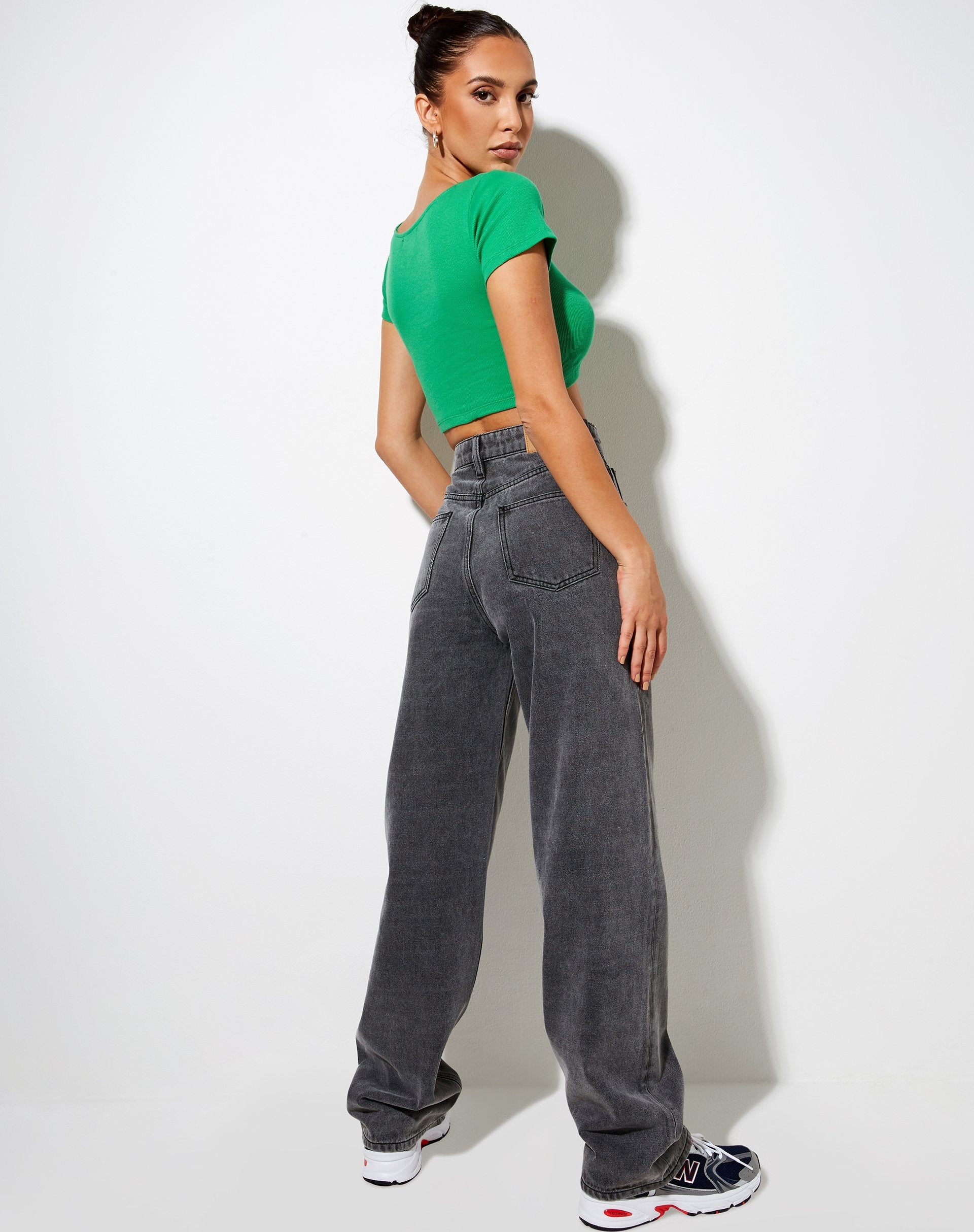 Afbeelding van Tindy Crop Top in Rib Fun Green Bellissimo