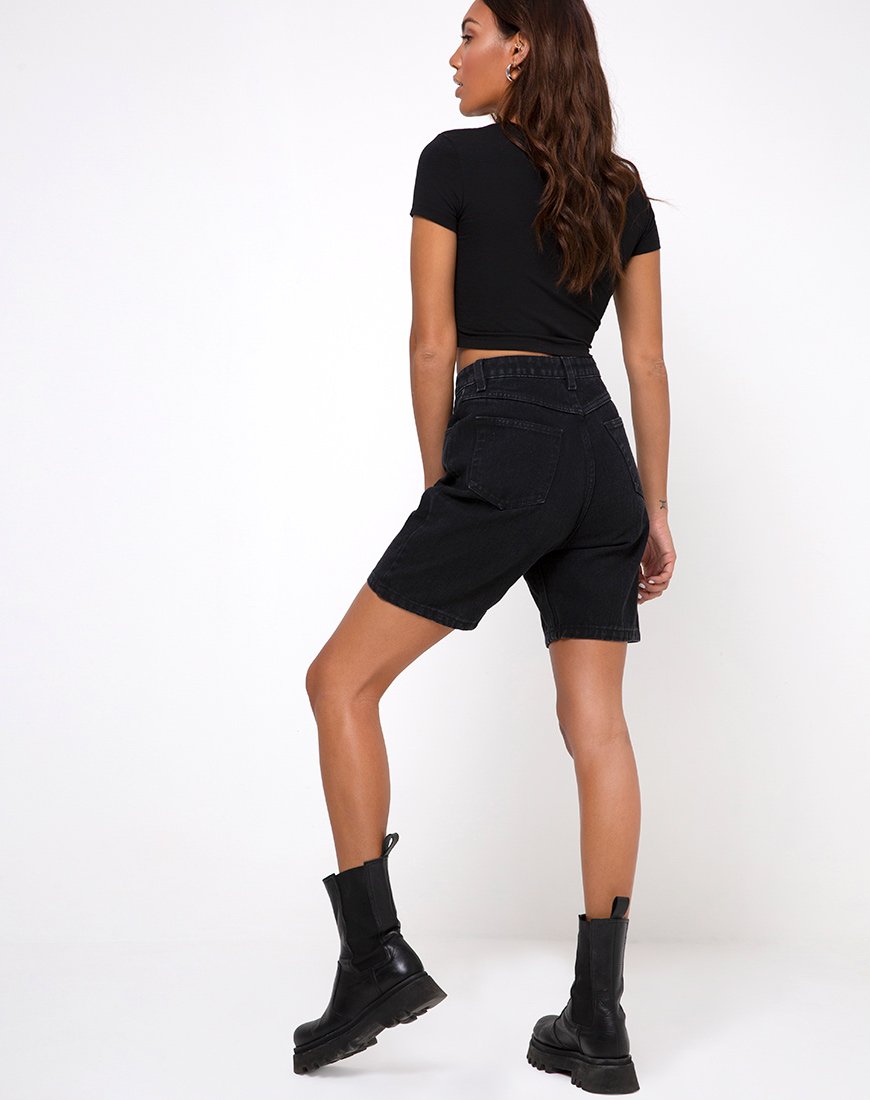 Afbeelding van Tiney Crop Top Tee in Zwart Steenbok Diamante by Motel