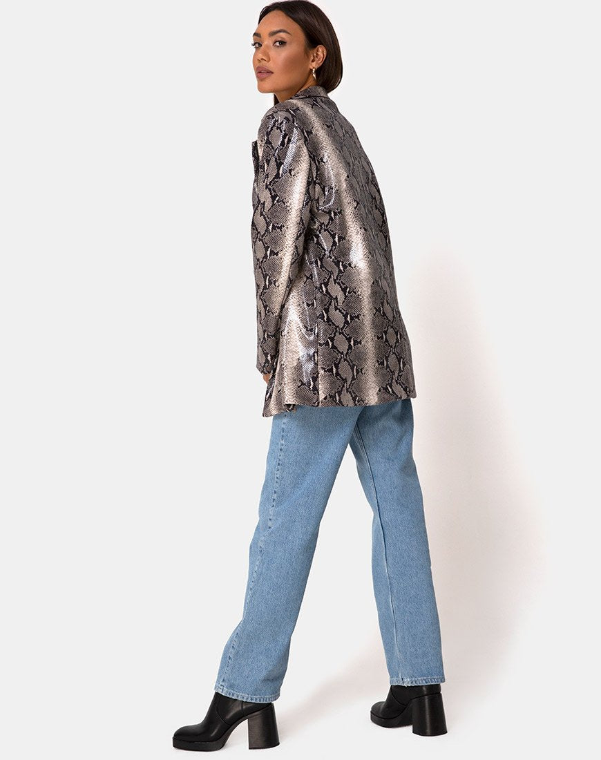Afbeelding van Verra oversized blazer in PU Beige Snake