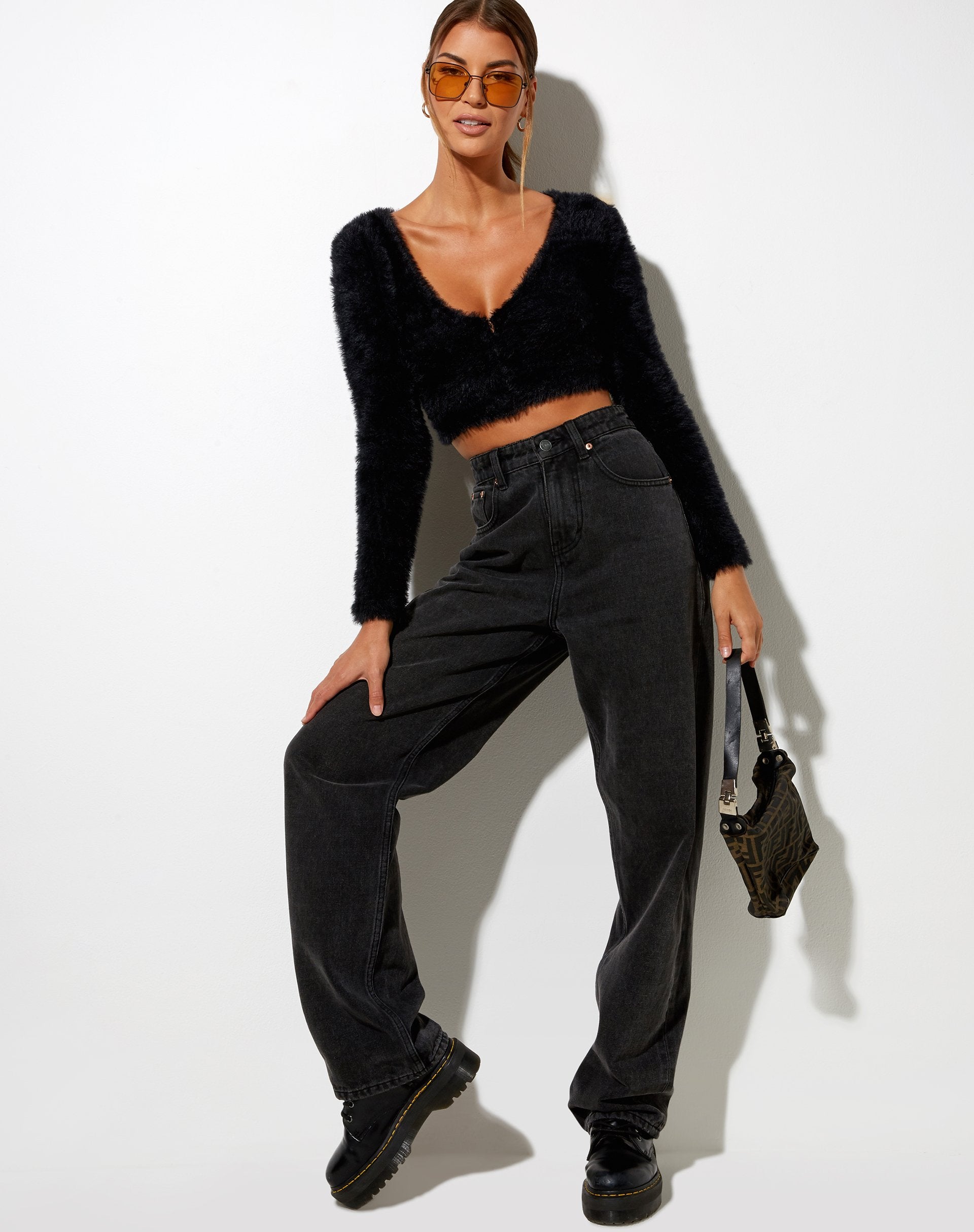 Afbeelding van Vima Cropped Cardigan in Knit Zwart