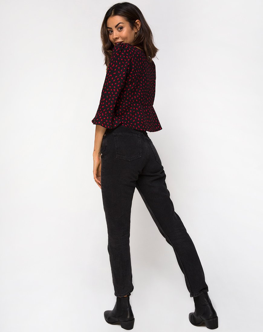 Afbeelding van Vinequa Top in Mini Diana Dot Zwart en Rood