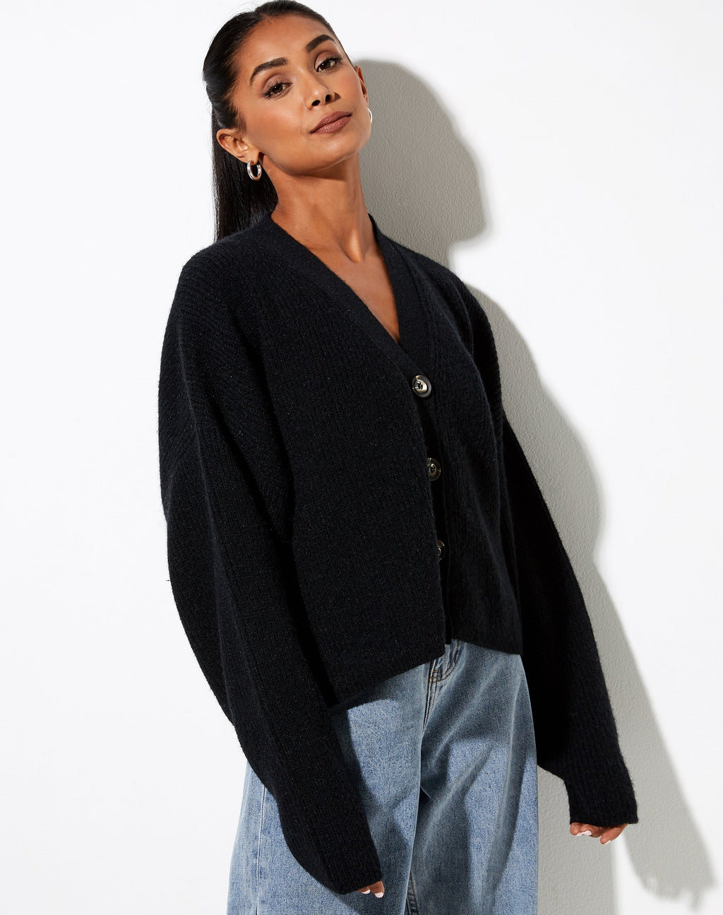 Wallace Cardi in Zwart