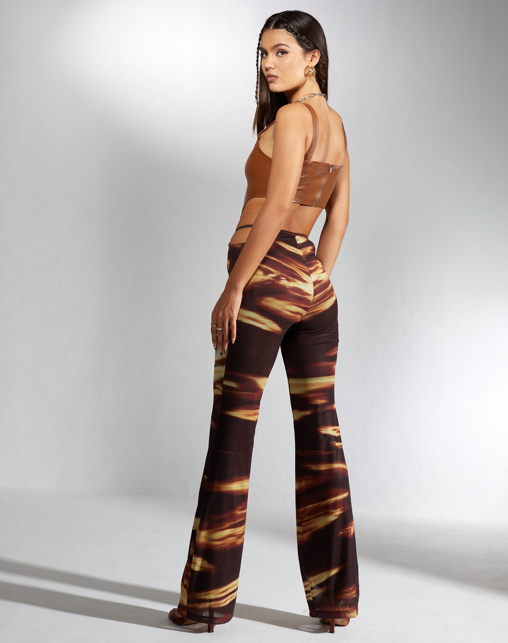 Afbeelding van MOTEL X IRIS Wawi Crop Top in PU Chocolade