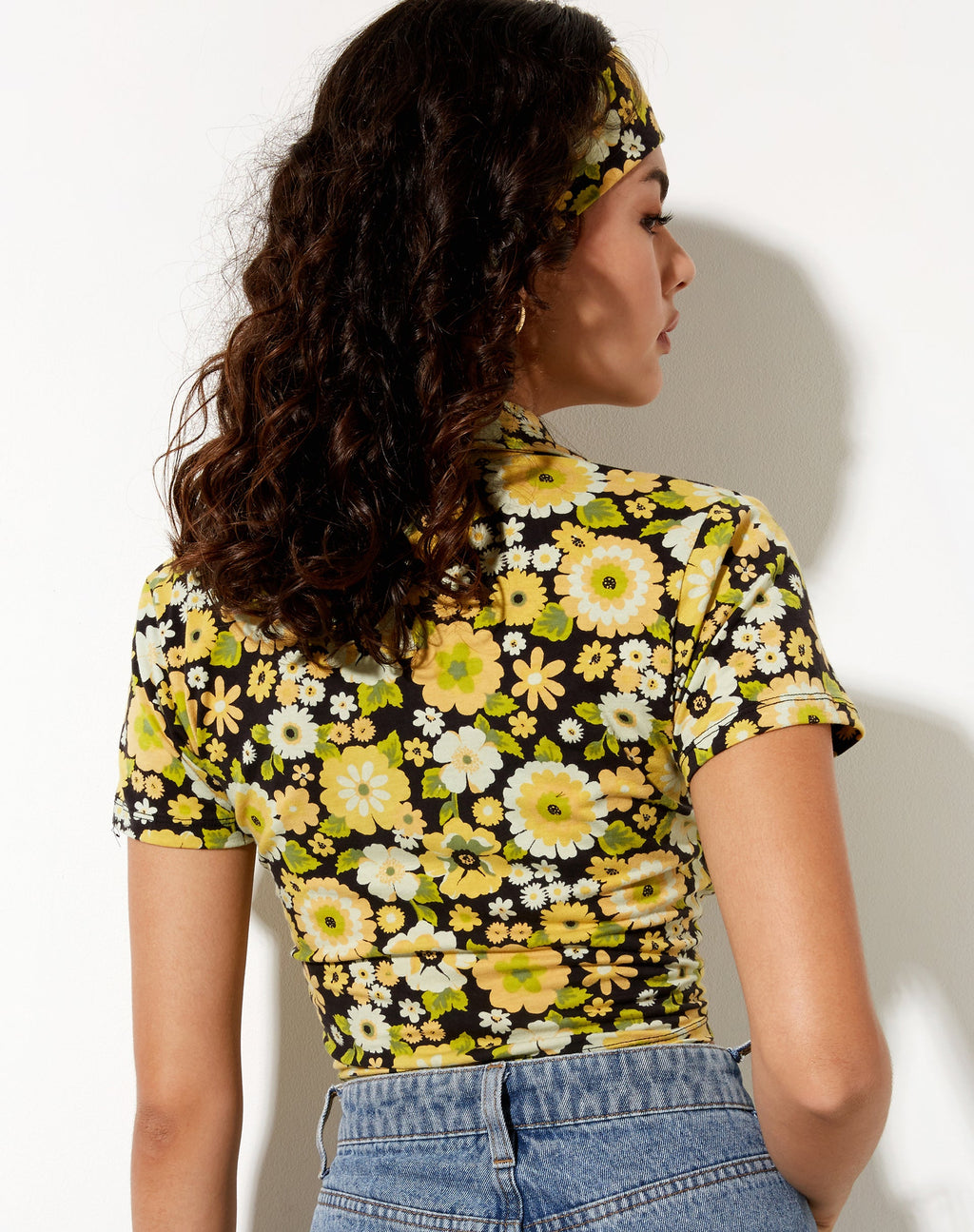 Wuma Cropped Shirt in Retro Bloemen