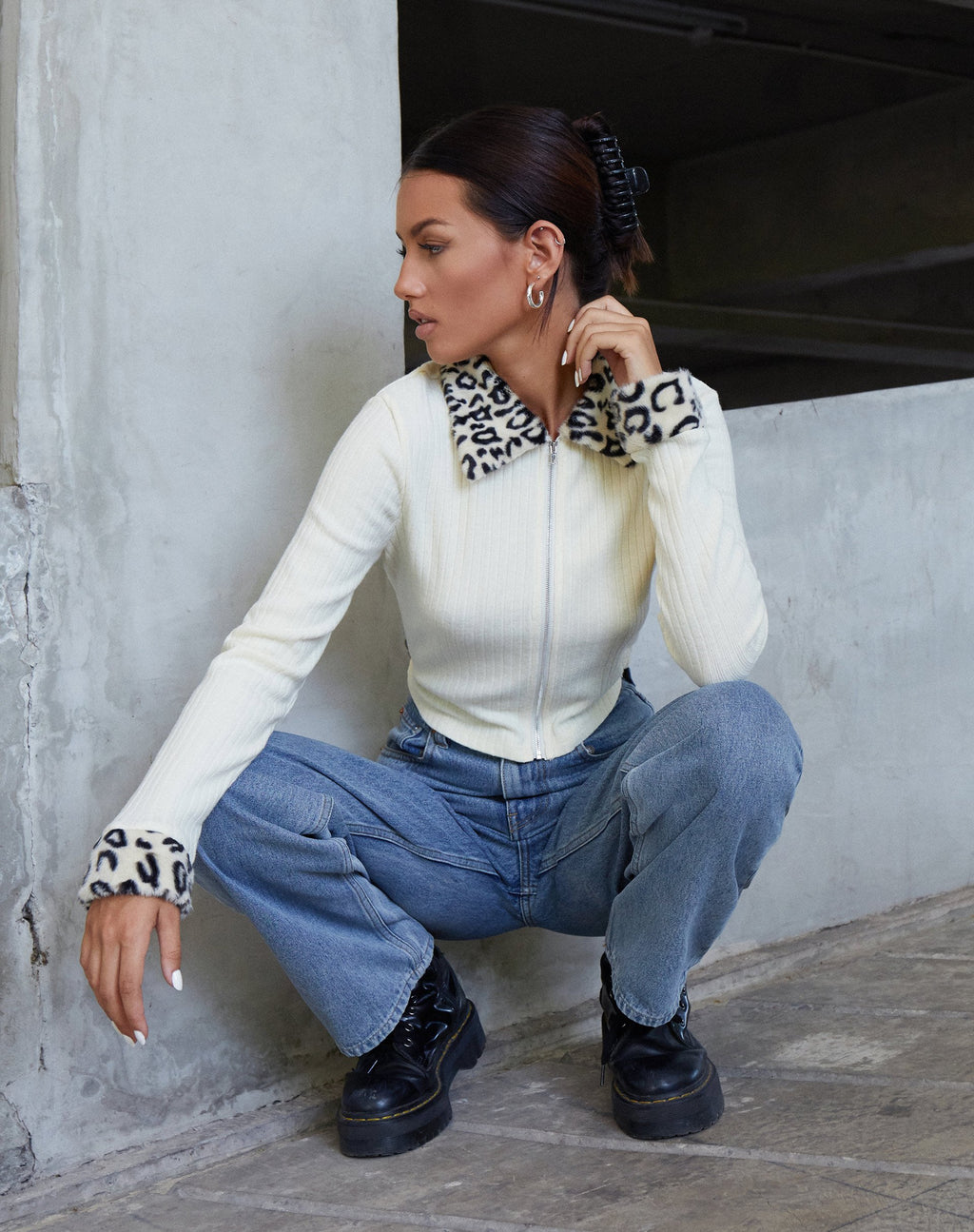 Loria Cardi in Rib Ivoor met Beige Animal
