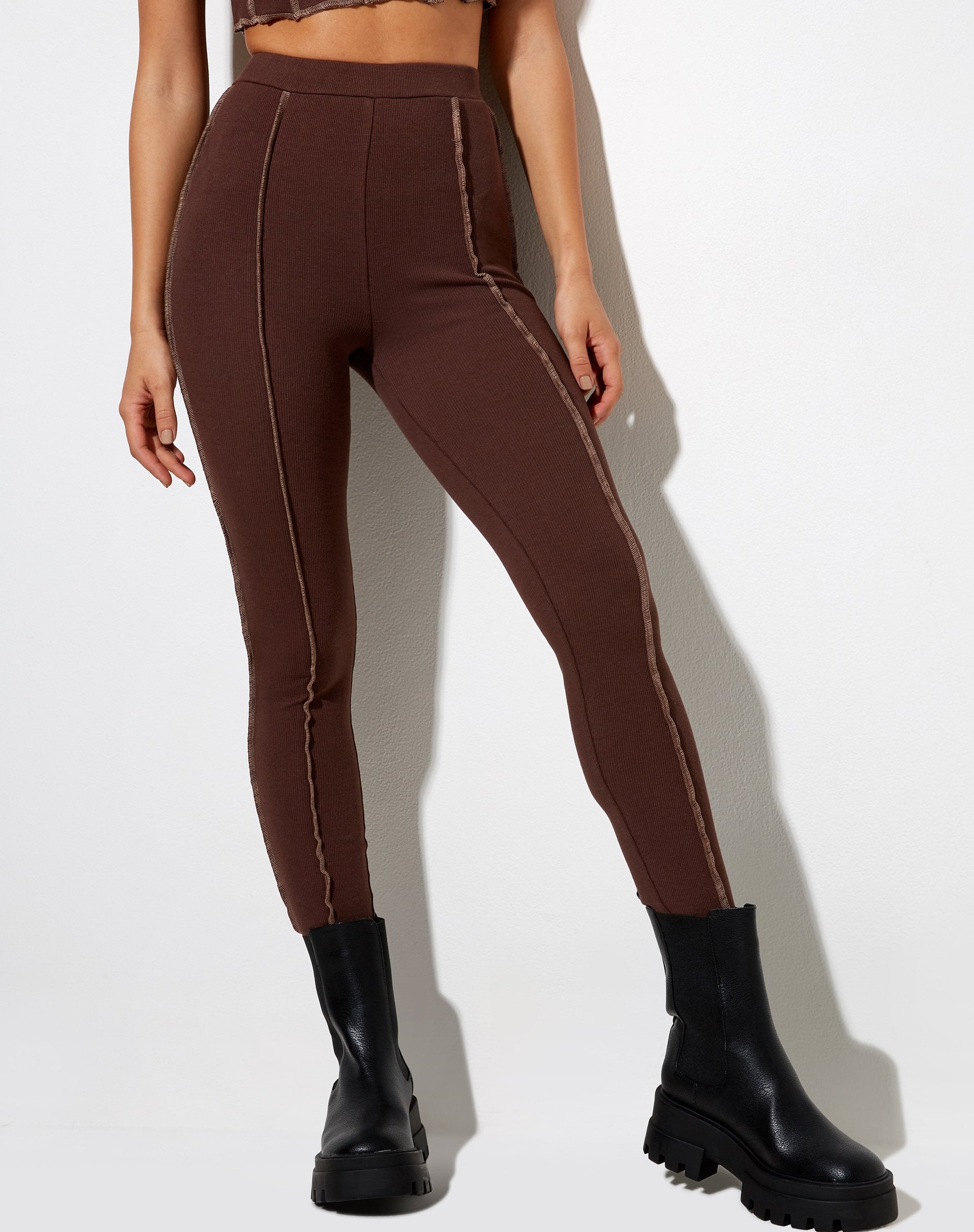 Afbeelding van Xario Legging in Diep Mahonie met Lichter Bruin Stiksel