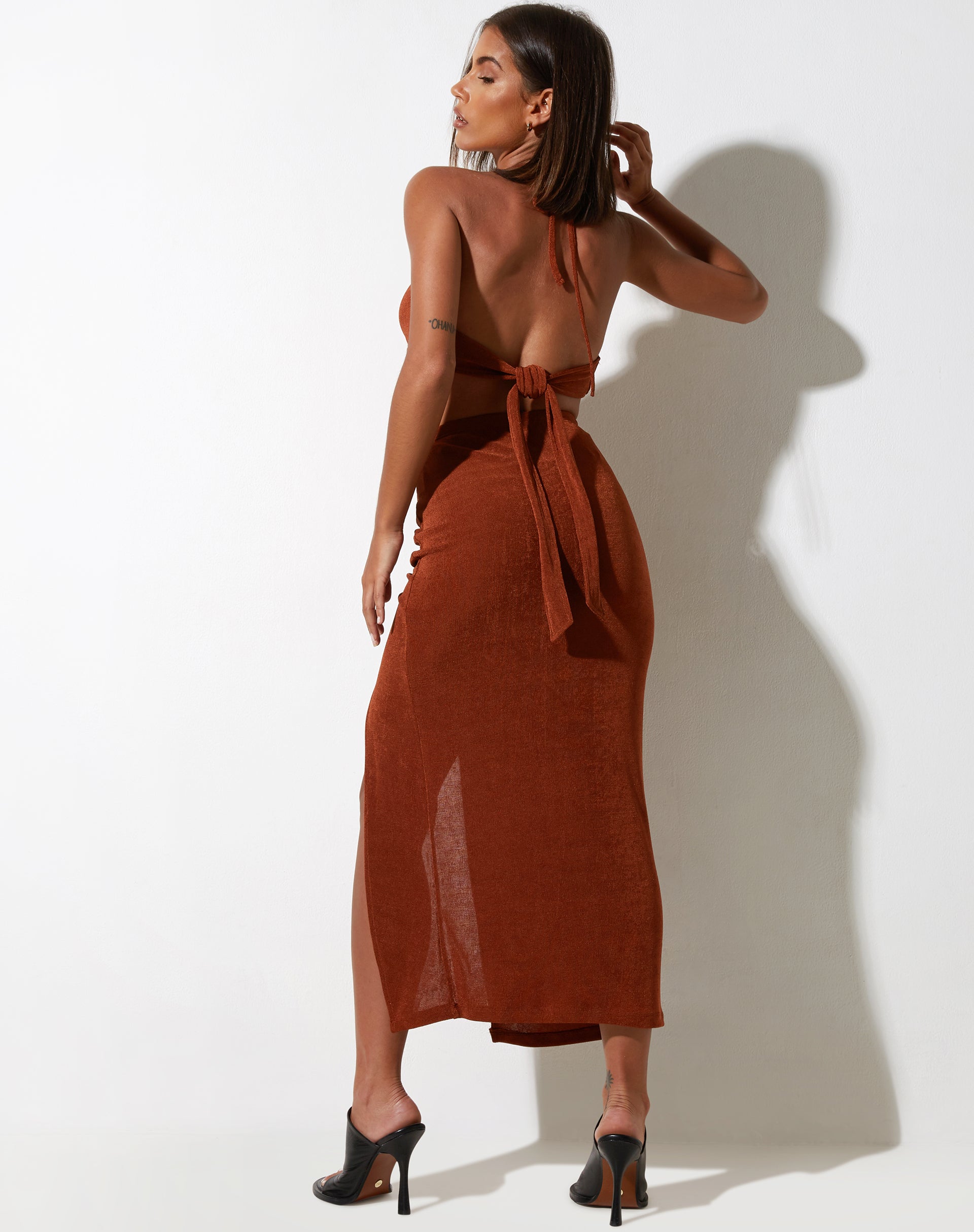 Afbeelding van Yessa Crop Top in Crepe Bruin