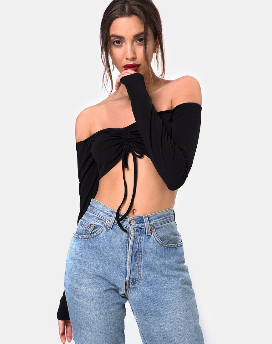 Zalea Off The Shoulder Crop in zwart