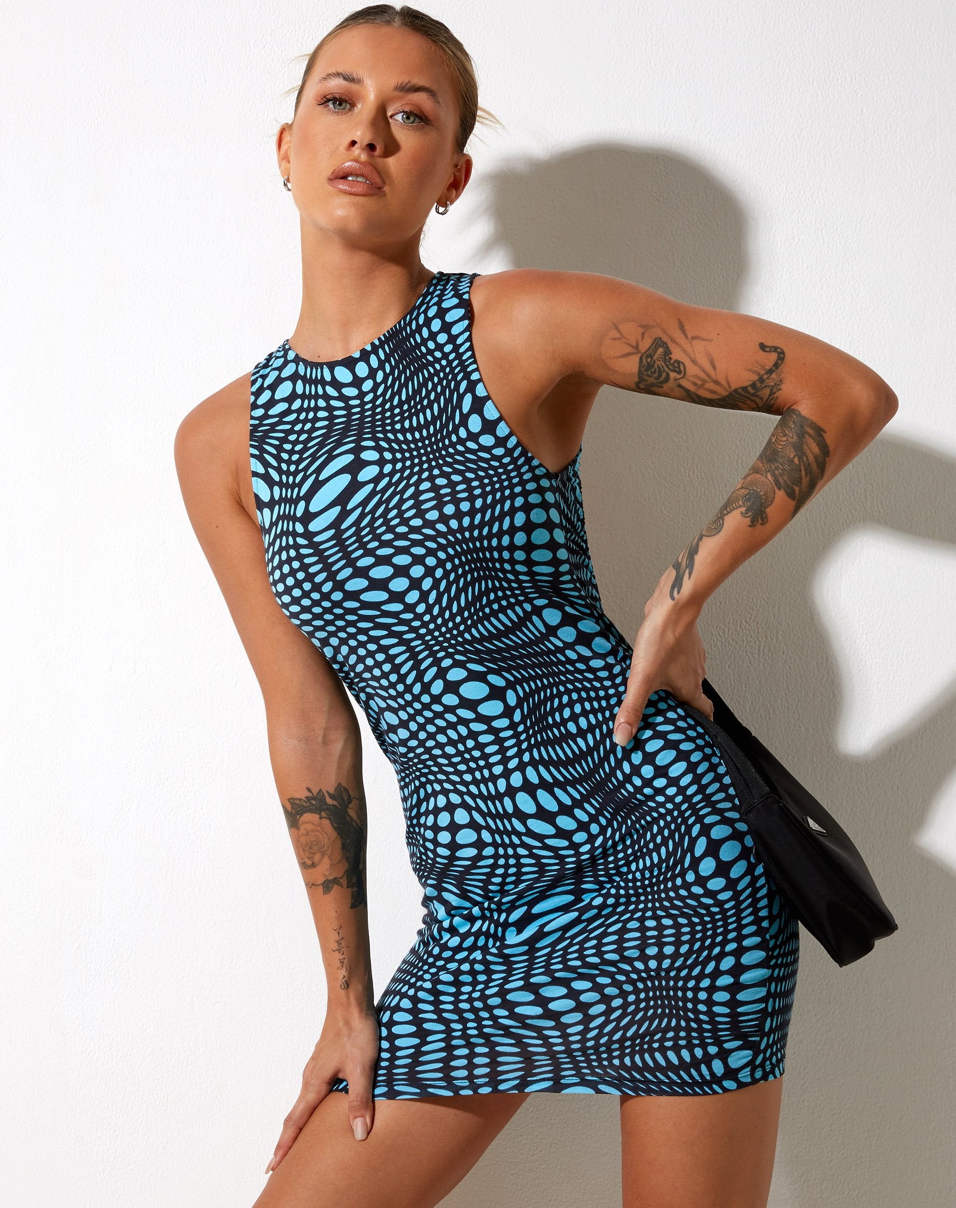 Afbeelding van Zenalo Bodycon Jurk in Optisch Polka Blauw