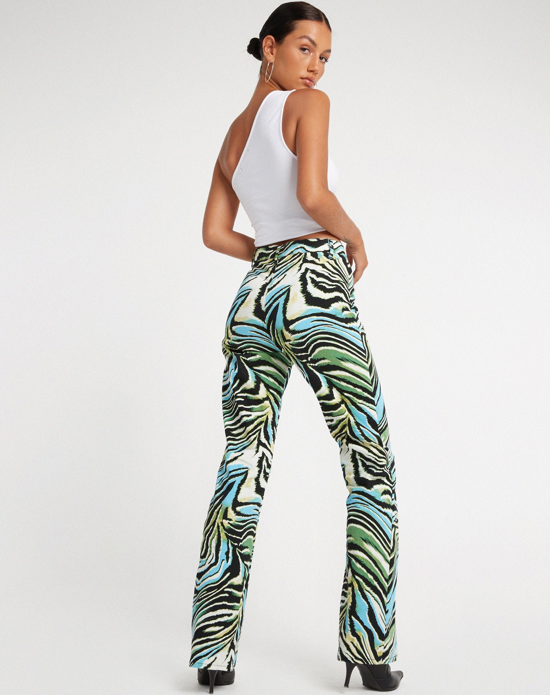 Afbeelding van Zoven Flare Broek in Warped Zebra Blue