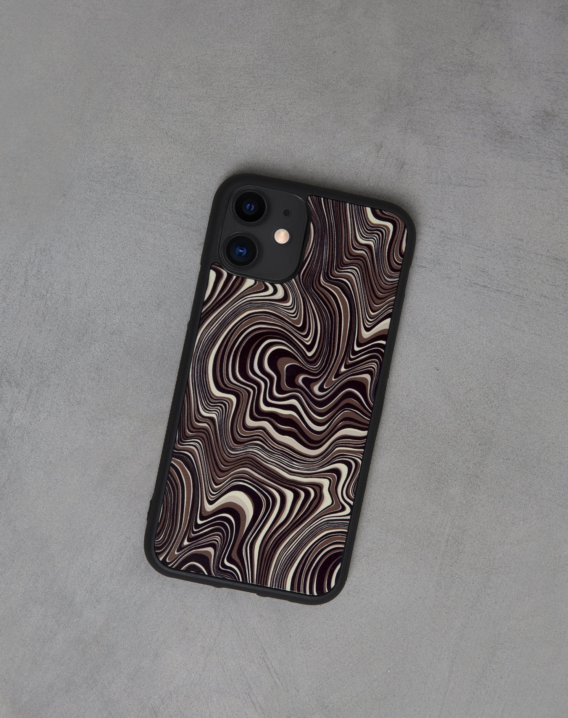 Afbeelding van Iphone hoesje in 70s Ripple Bruin